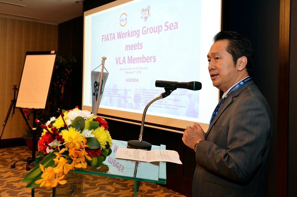 Ông Lê Duy Hiệp - Chủ tịch VLA hoan nghênh các đại biểu tham dự